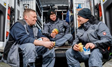 Wartungsmonteur-für-Lüftungs--und-Klimaanlagen-team